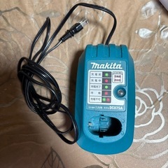 マキタ掃除機の画像