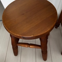 カントリー家具　テーブルと椅子セットの画像