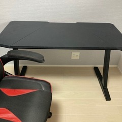 デスク　イス　　セットの画像