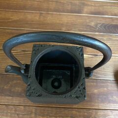 【愛品倶楽部柏店】長谷川雅山　方客手取釜　鉄瓶　共箱付　茶道具の画像