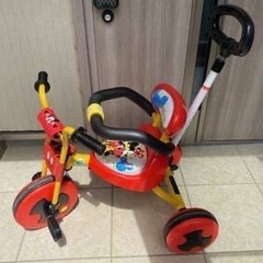 ④ディズニー ミッキー 三輪車 赤 ides
の画像