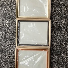 額縁3点の画像