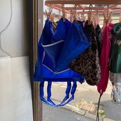 小さめポーチや小物入れなど袋
の画像