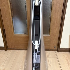 SHARP スリムイオンファンの画像