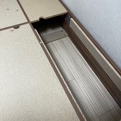 収納引き出し付きセミシングルベッド(マットレス付)の画像