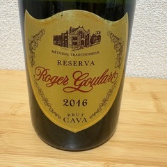 ロジャーグラート カバ ゴールド・ブリュット　 スパークリングワインの画像