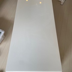 収納たっぷりローテーブルの画像