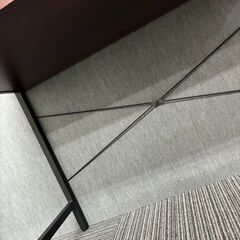 【200円で譲ります】パソコンデスクの画像
