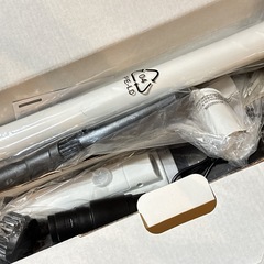掃除機 コードレス 軽量550g Type-C充電式 スティッククリーナー コードレス 掃除機 超軽量 静音設計の画像