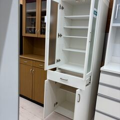 リユースのサカイ栃木店★ジモティ割あり★ NITORI 食器棚　コパン60 ホワイト W58.5×D39.5×H180 クリーニング済み TC10946の画像