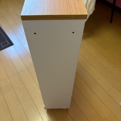 テーブルサイド収納の画像