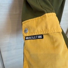 【子供服】RESULT 半ズボン オリーブグリーン　サイズ120の画像