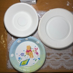 新品✴︎紙皿セットの画像