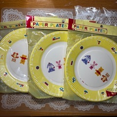 新品✴︎紙皿セットの画像