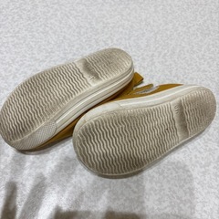 petit main 靴の画像