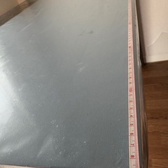 作業テーブル　ダイニングテーブルの画像