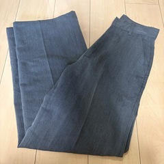 GRL センタープレスストレートパンツ グレーの画像