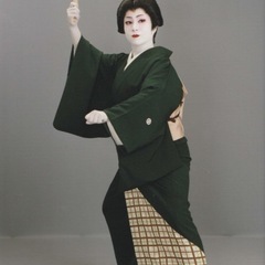 姿勢を整え、心を整える日本舞踊👘の画像