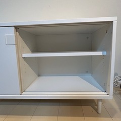 テレビ台の画像