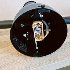 【2000円でお譲りします】SKURUP スクルプ シーリングトラック スポットライト3個の画像