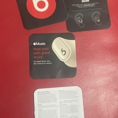 Beats Studio Buds + ブラック/ゴールド（頑丈ケース付）ノイズキャンセリングイヤホンの画像
