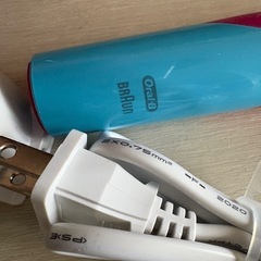 【引取限定】ブラウン オーラルケア　電動歯ブラシ　ポケットモンスターの画像