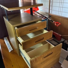 スツールの画像