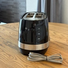 デロンギ　ポップアップとーすたートースター　の画像