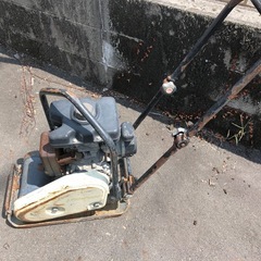 明和　プレートコンパクター
の画像