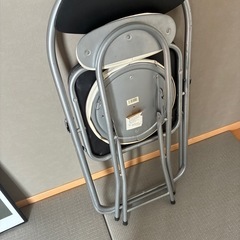 テーブル　折り畳み椅子　パイプ椅子　まとめて　（脚はIKEA）の画像