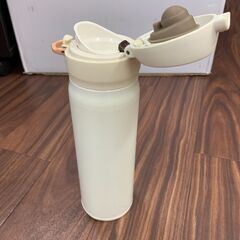 水筒（THERMOS）＝すみません取引中です＝の画像