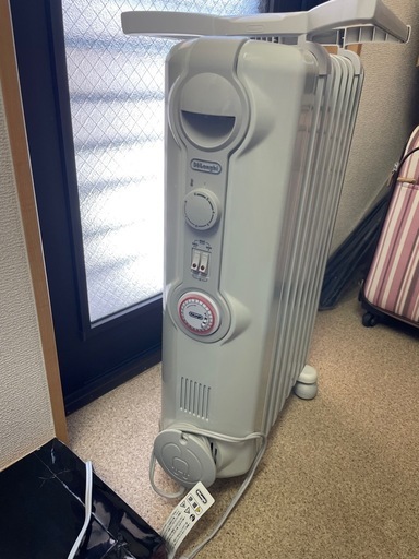 デロンギ　オイルヒーター