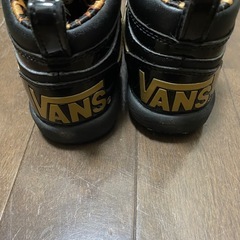vansハイカットスニーカーの画像