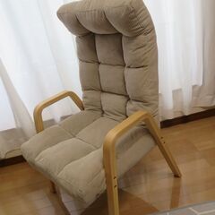 美品　アイリス　座椅子 おしゃれ  肘掛け付き リクライニング  ハイバック 高座椅子 チェア 一人掛け ソファー イス 椅子 ウッドアームチェア WAC-Lの画像