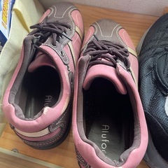 24.5スニーカー、パンプス、サンダルの画像