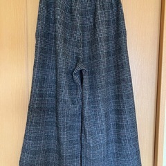 earth秋冬用ワイドパンツの画像