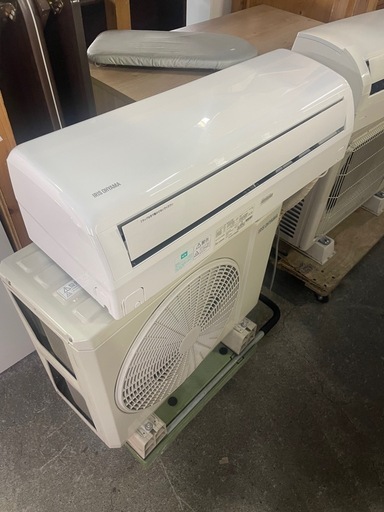 アイリスエアコン6畳用〜8用 IRIS OHYAMA（アイリスオーヤマ） エアコン 6畳 工事無し 室外機セット