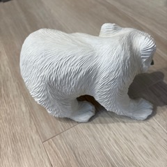 熊　木彫　置物の画像