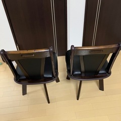 伸縮テーブルと椅子2ヶセットの画像