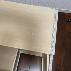 テレビボードの画像
