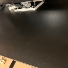 電動昇降式　スタンディングデスクの画像