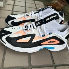 reebook shoes の画像