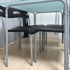 IKEA ガラスダイニングテーブル
セットの画像