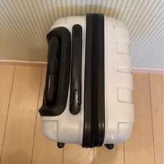 スーツケースの画像