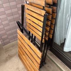 屋外用テーブルとチェア3脚 IKEA TARNOの画像