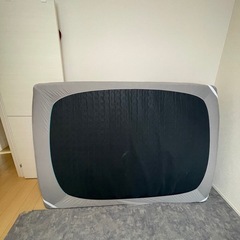 ダブルベッドの画像
