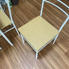 ダイニングテーブル、椅子セットの画像