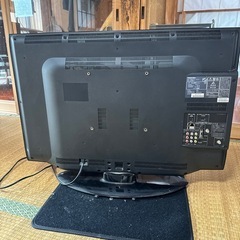 液晶テレビ　東芝　32型　リモコン付き　すぐ使える REGZA 中古　使用可能 の画像