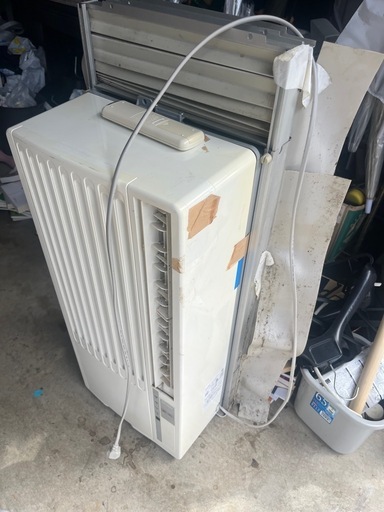 窓式エアコン2019