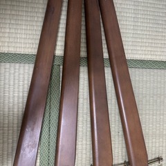ダイニングテーブルの画像